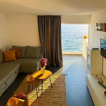 At The Ocean'S Edge Apartment Callao Salvaje Exterior photo